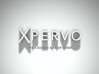 Xpervo - submitting kepada dominatrix / perempuan yang mendominasi sedikit caprice dalam yang dapur